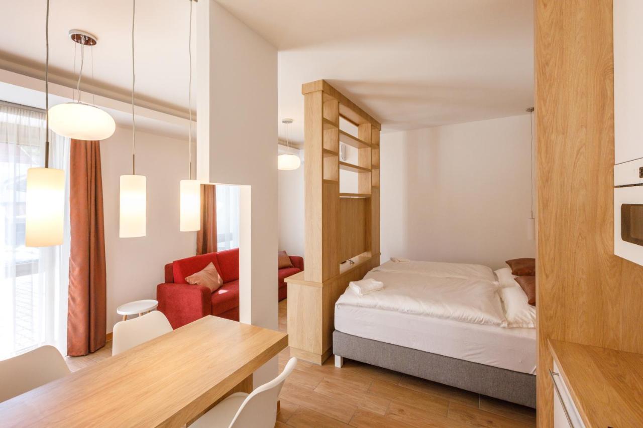 Hévíz La Bella Centrum Apartmanok Piros/Sarga מראה חיצוני תמונה