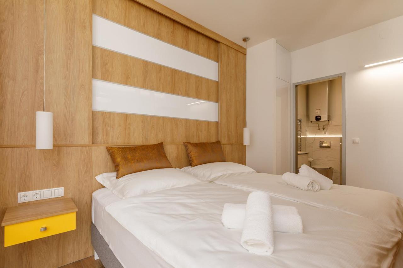 Hévíz La Bella Centrum Apartmanok Piros/Sarga מראה חיצוני תמונה